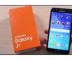 Samsung J7 Como Nuevo, Caja, Cargador,
