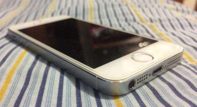 iPhone 5S Silver de 16Gb iPhone 5S Silver de 16Gb
