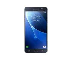 Samsung Galaxy J7 16GB &#x2f; Financiado