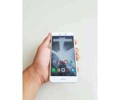 P9 2017,fisurado,3gb de Ram,huella Etc