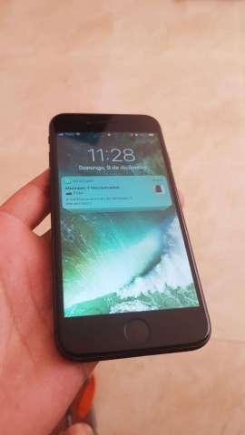 iPhone 8 64gb Bordes Intactos Como Nuevo iPhone 8 64gb Bordes Intactos Como Nuevo