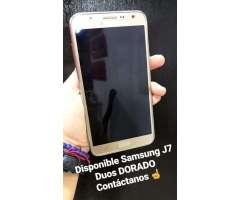 Disponible Samsung J7 Duos Dorado