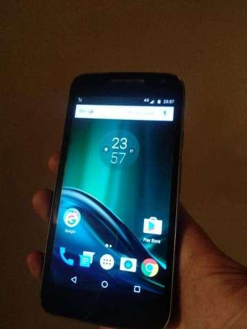 Moto G4 Play Moto G4 Play