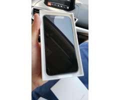 iPhone Xr 64 Gb Blanco, Nuevo en Caja
