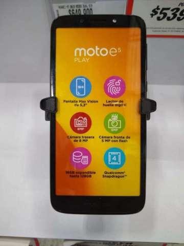 Moto E5 Play