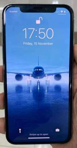 iPhone X de 64G Blanco Excelente Estado iPhone X de 64G Blanco Excelente Estado