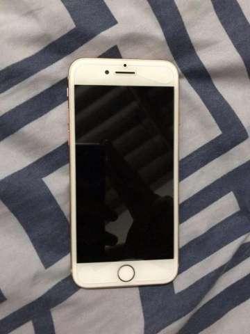 Vendo iPhone 8 Vendo iPhone 8