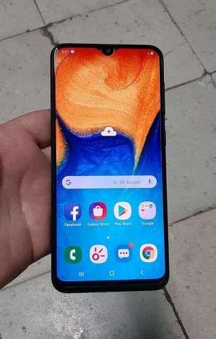 Samsung Galaxy A20 en Buen Estado Samsung Galaxy A20 en Buen Estado